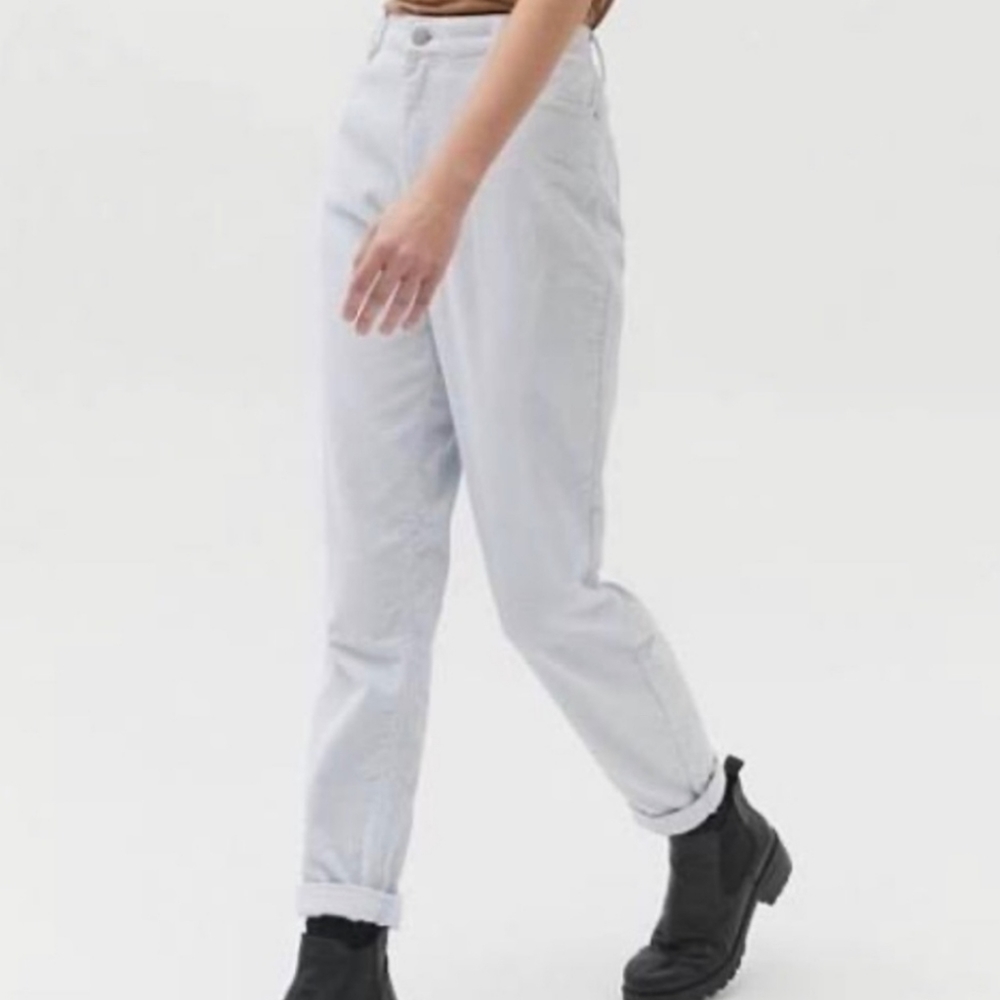 BDG Urban Outfitters Pastel Light Blue Ribbed High Rise Corduroy Mom Jeans 28